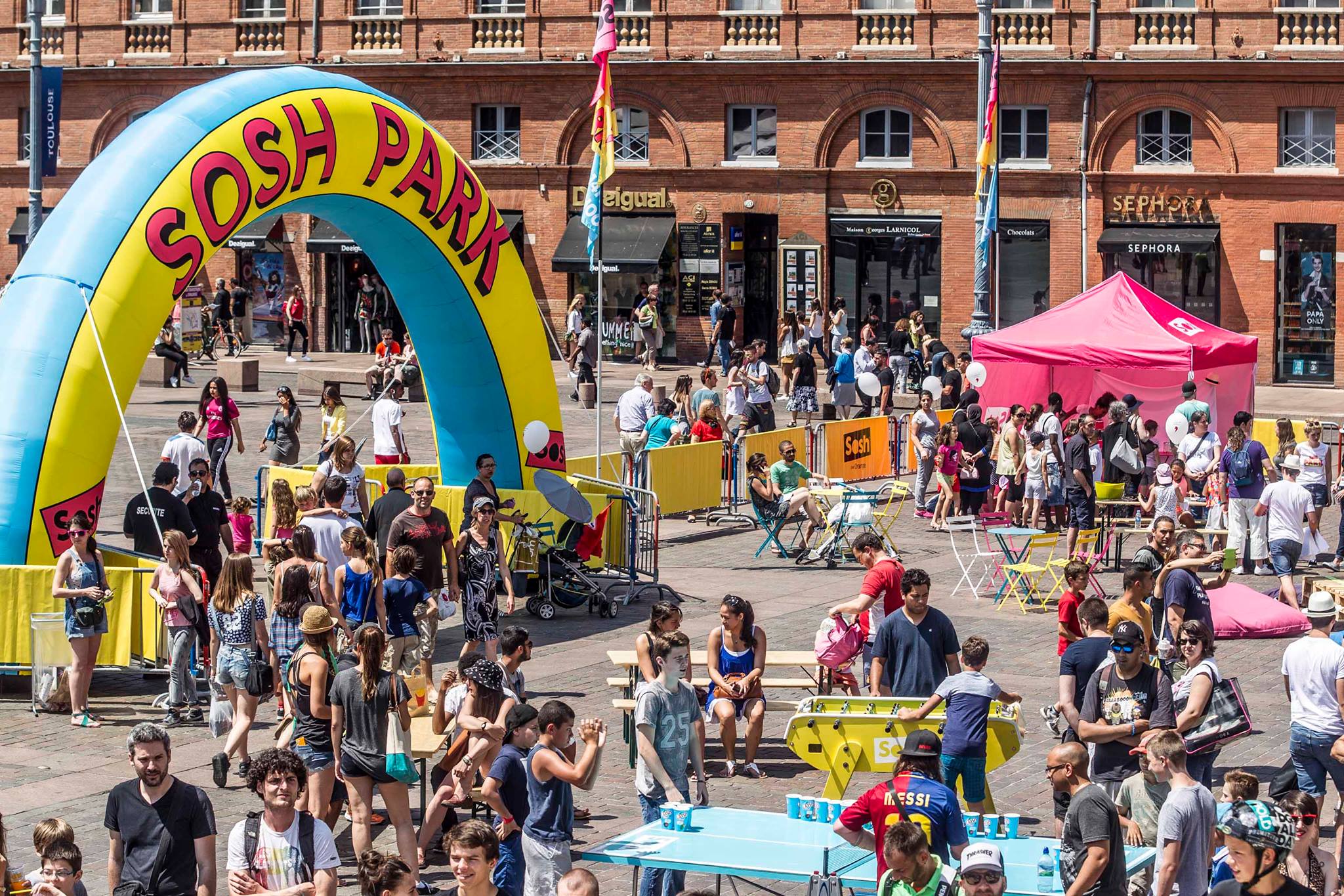 Sosh Park à Toulouses - Juin 2015 - Street & Ramp Design by Wood Structure Skatepark