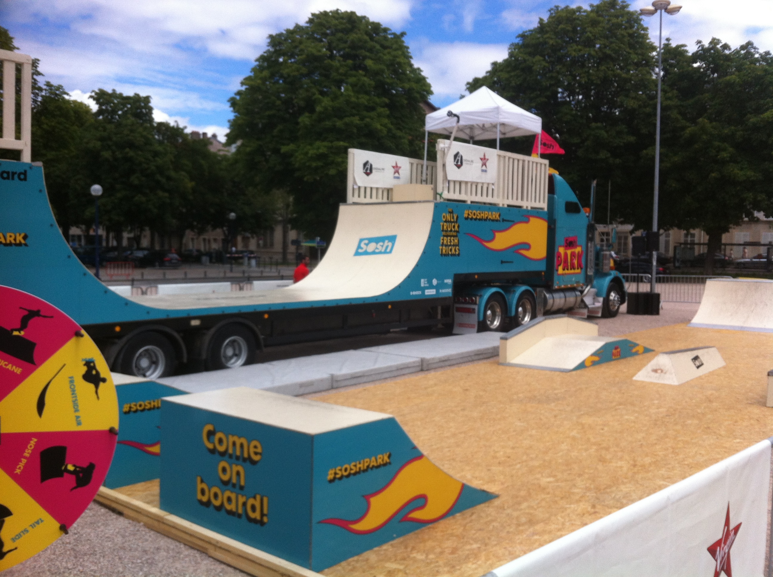 Sosh Park à Nancy - Juin 2015 - Street & Ramp Design by Wood Structure Skatepark