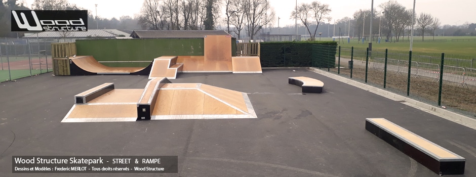 Skatepark à Angers (49) - Pyramide, Wall Ride et Mini Rampe Skate - Module Skatepark Fabriqué par Wood Structure - Sarl MERLOT Richelieu (37) - Val de Loire - France
