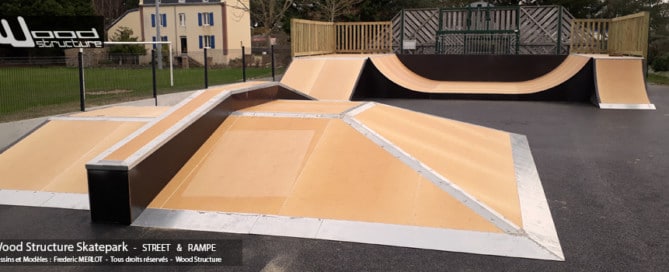 Skatepark à Tregastel (22) - Pyramide, Funbox, Quarter, Transfert et Mini Rampe Skate - Module Skatepark Fabriqué par Wood Structure - Sarl MERLOT Richelieu (37) - Val de Loire - France