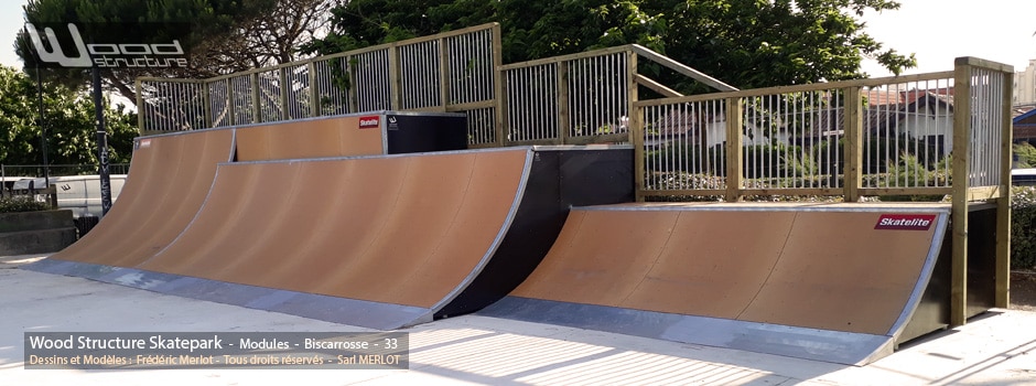Skatepark de Biscarrosse (40) - Landes - Sud-Ouest - Nouvelle Aquitaine - Module et Rampe Skate - Fabriqué par Wood Structure et la Sarl MERLOT Richelieu (37) - Concepteur et fabricant de Skatepark depuis 1990