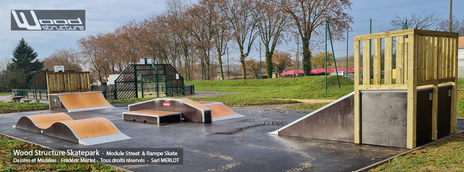 Skatepark de Mionnay (01) Ain - Région Auvergne-Rhône-Alpes - Module et Rampe Skate - Fabriqué par Wood Structure et la Sarl MERLOT Richelieu (37) - Concepteur et fabricant de Skatepark depuis 1990