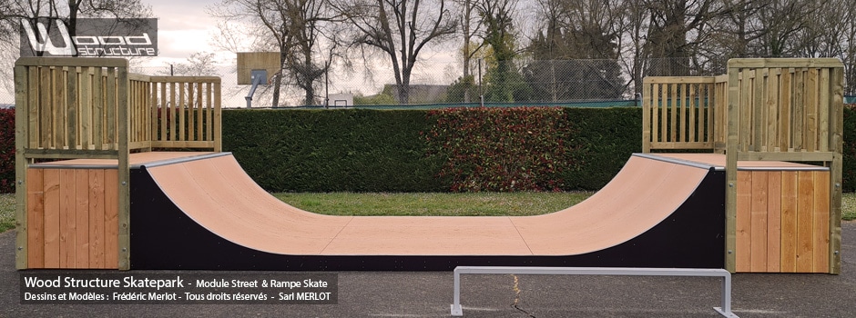 Rampe Skatepark de Authon (41) Loire et Cher - Centre Val de Loire - Rampe Skate H120L366 fabriquée par Wood Structure et la Sarl MERLOT Richelieu (37) - Concepteur et fabricant de Skatepark depuis 1990