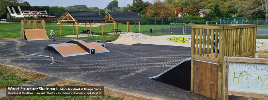 Skatepark de Chaulgnes - Nièvre (58) - région Bourgogne-Franche - Module et Rampe de Skatepark - Fabriqué par Wood Structure et la Sarl MERLOT Richelieu (37) - Concepteur et fabricant de Skatepark depuis 1990