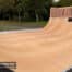 Rampe au Skatepark de Arras - Pas-de-Calais (62) - Région Hauts-de-France - Mini Rampe H120L600 - Fabriqué par Wood Structure et la Sarl MERLOT Richelieu (37) - Concepteur et fabricant de Skatepark ou Planchodrome depuis 1990