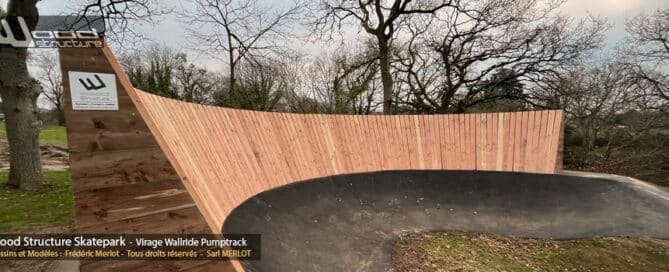 Virage Wallride Pumptrack de Pléhédel (22) - Côtes-d'Armor - Bretagne - Module et Rampe de Skatepark - Fabriqué par Wood Structure et la Sarl MERLOT Richelieu (37) - Concepteur et fabricant de Skatepark depuis 1990