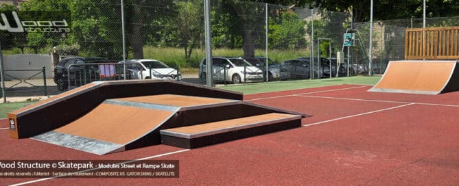Skatepark de Saint-Paul-Le-Jeune (07) - Ardèche - Auvergne Rhône-Alpes - Fabriquée par Wood Structure et la Sarl MERLOT Richelieu (37) Concepteur et fabricant de Skatepark depuis 1990