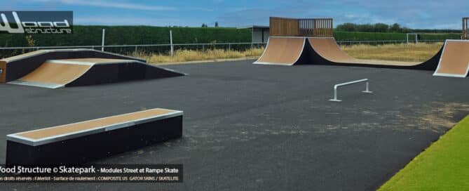 Modules et rampe au Skatepark de Sepmes - Indre-et-Loire - Région Centre-Val de Loire - Loches Sud Touraine - Fabriquée par Wood Structure et la Sarl MERLOT Richelieu (37) Concepteur et fabricant de Skatepark depuis 1990