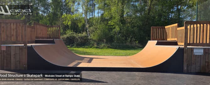 Rampe skate RSWH120L600 - Skatepark de Bonnelles - 78 - Yvelines - Île-de-France - Fabriquée par Wood Structure et la Sarl MERLOT Richelieu (37) Concepteur et fabricant de Skatepark depuis 1990